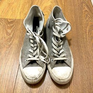 Grey converse high top shoes US8.5